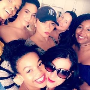 Meet your Posher, Petra